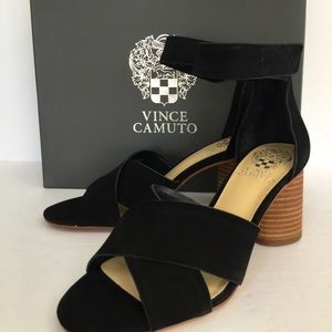 NIB Vince Camuto Jessera Sandals 7.5M